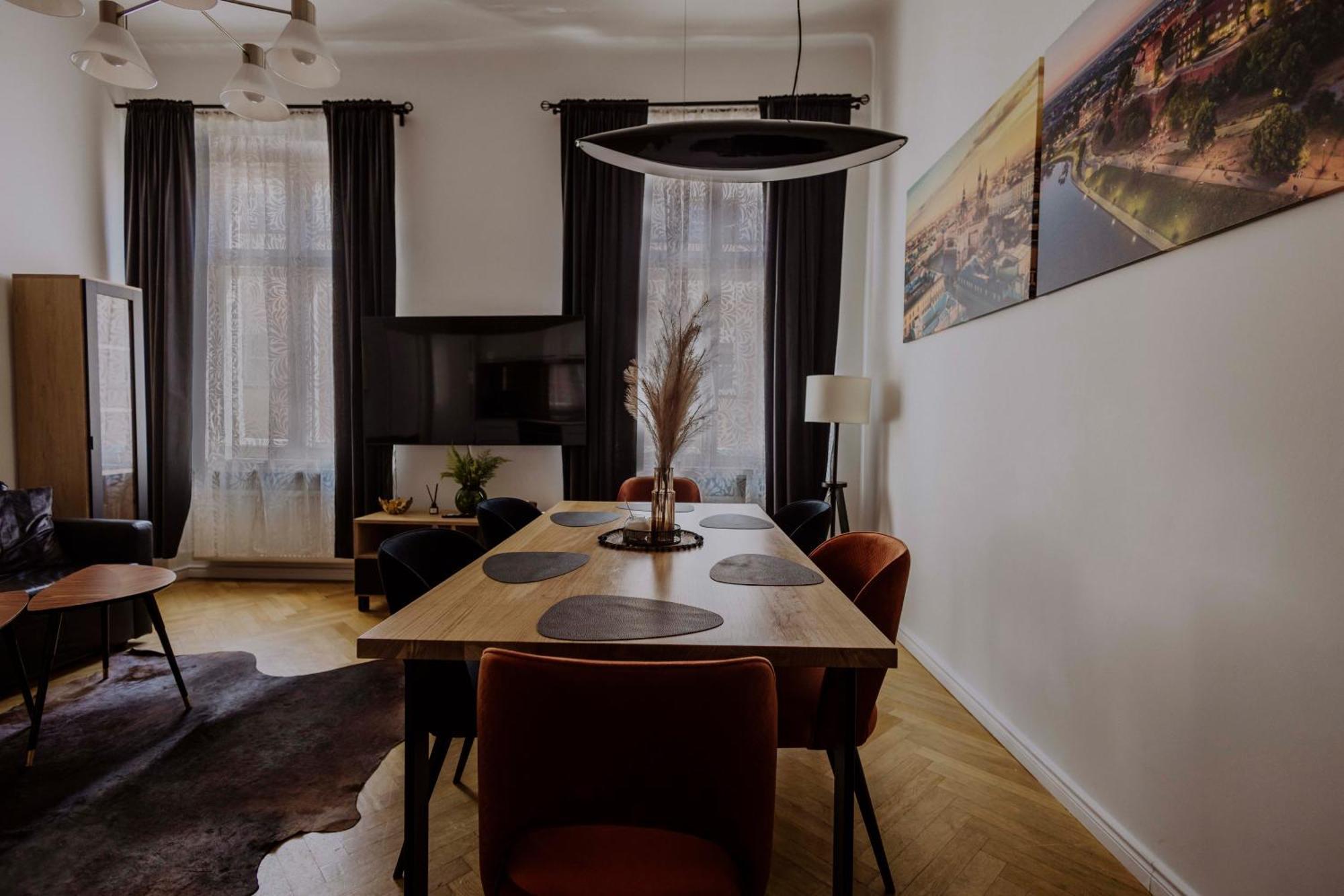 Golden Pearl - Main Square, 100 Sqm, 4 Rooms クラクフ エクステリア 写真